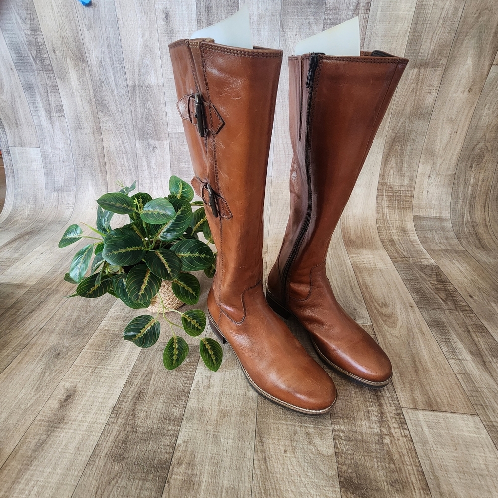Clarks Tamro Spice Brown Leather Zipper Knee High NIB Boots Size 7 - Picture 5 of 16